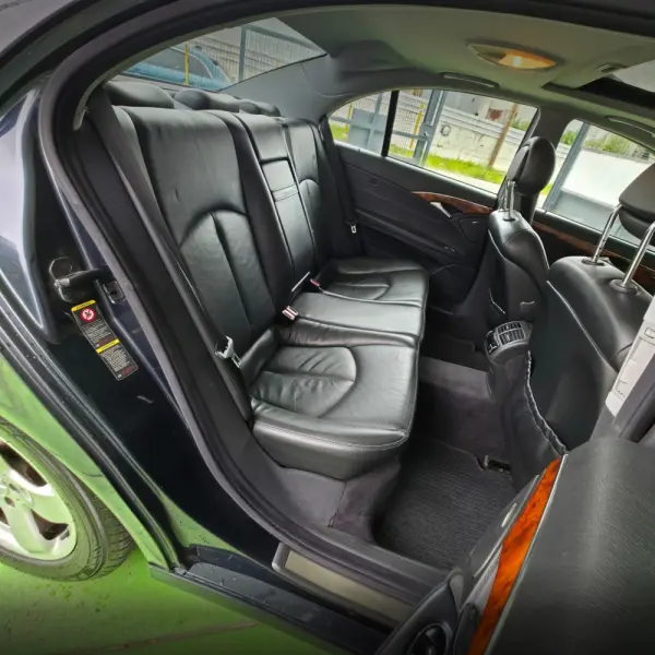 Mercedes-Benz E 220 CDi Elegance 21