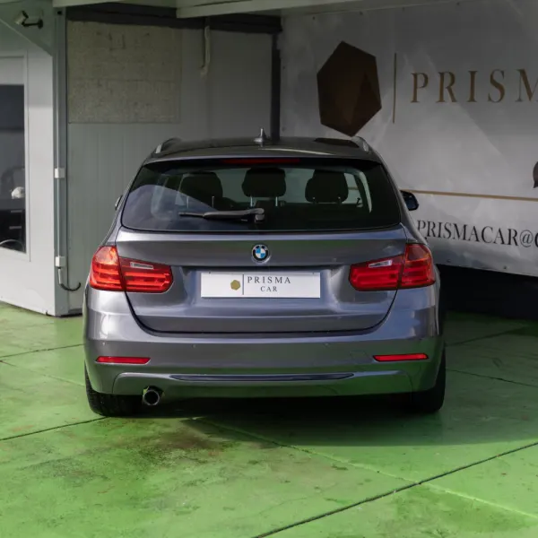 BMW 320 d Touring Auto Line Sport 3