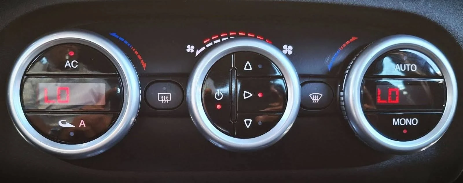 Alfa Romeo Giulietta 1.6 JTDm Distinctive 11