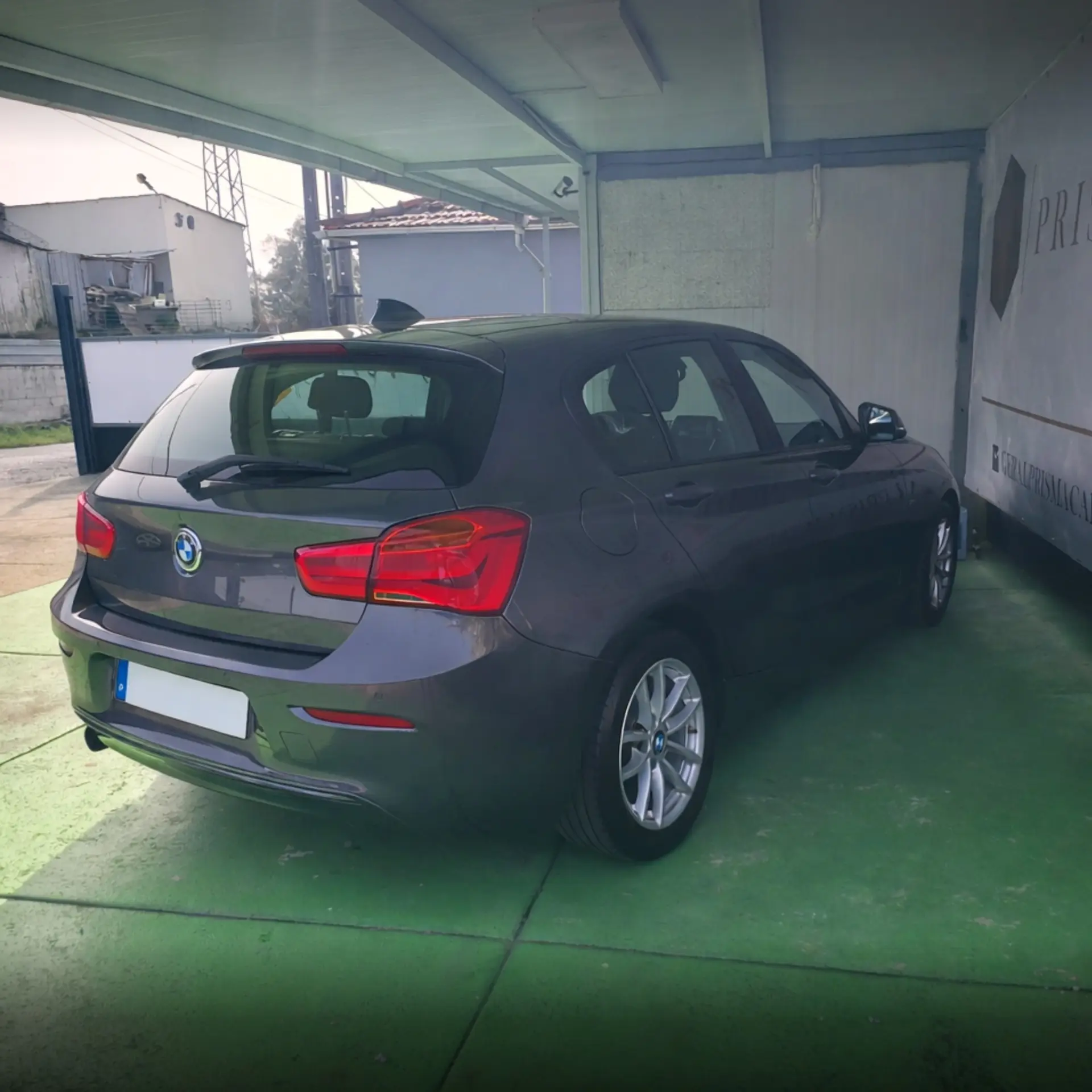 BMW 116 d EDynamics Line Sport 4