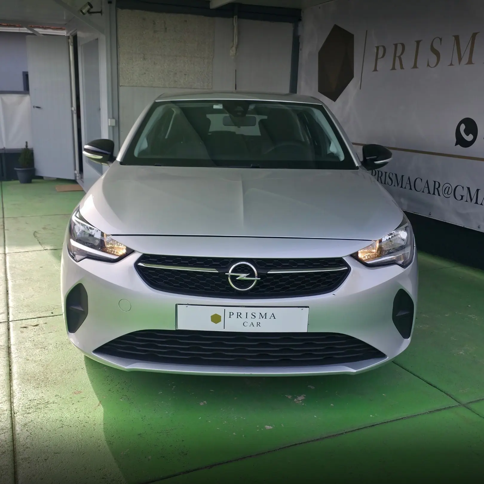 Opel Corsa 1.2 Elegance 2