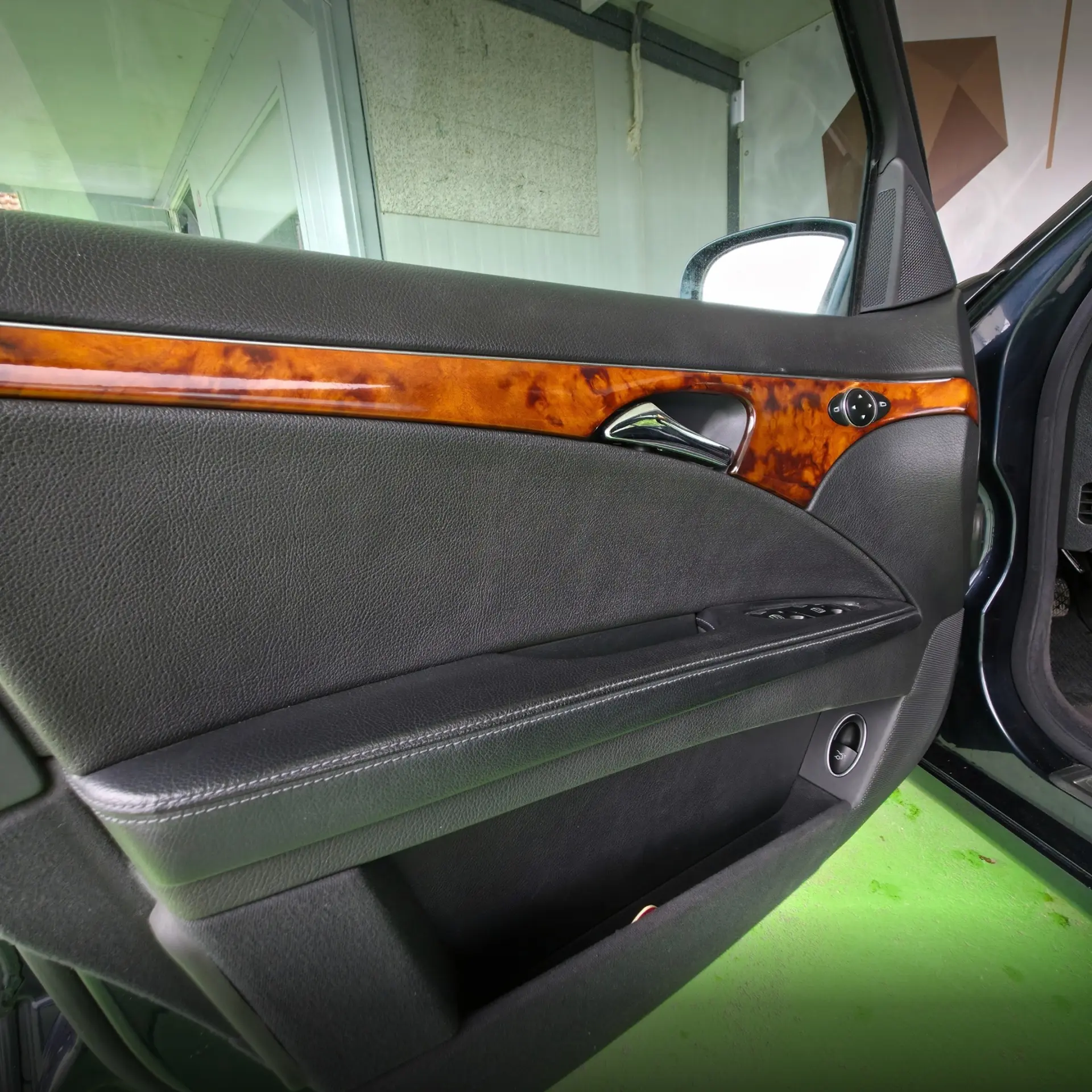 Mercedes-Benz E 220 CDi Elegance 19