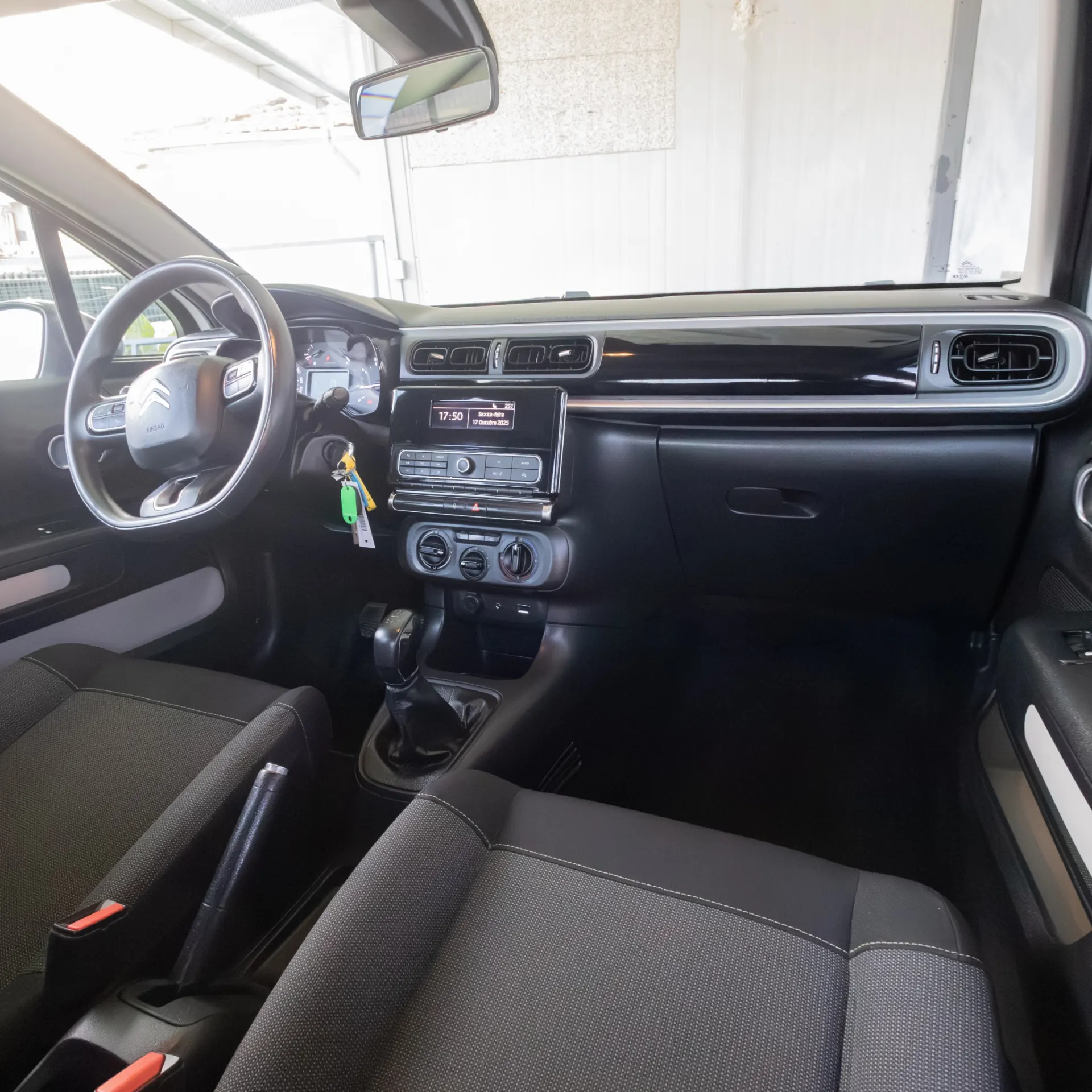 Citroën C3 1.6 BlueHDi Feel 8