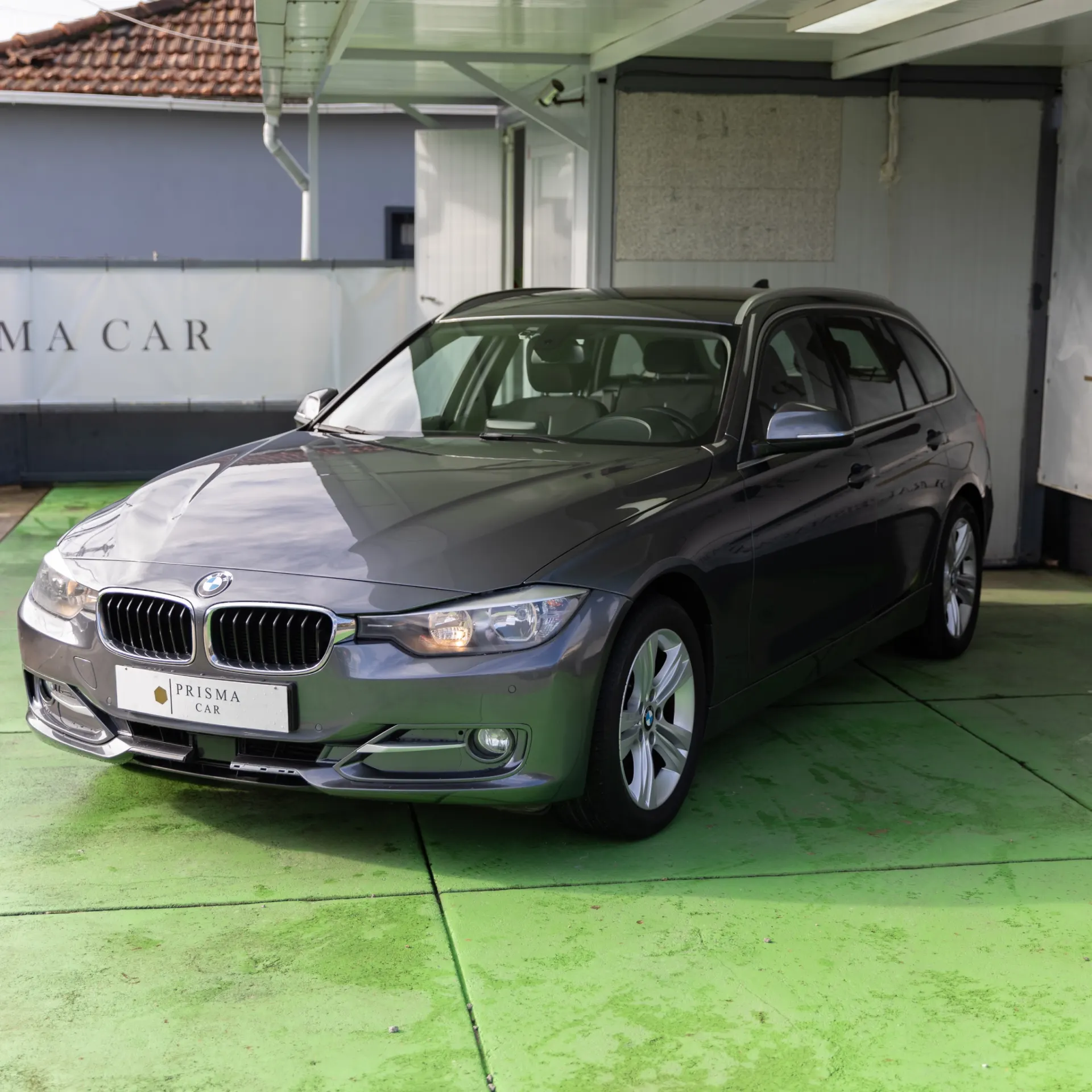 BMW 320 d Touring Auto Line Sport 2