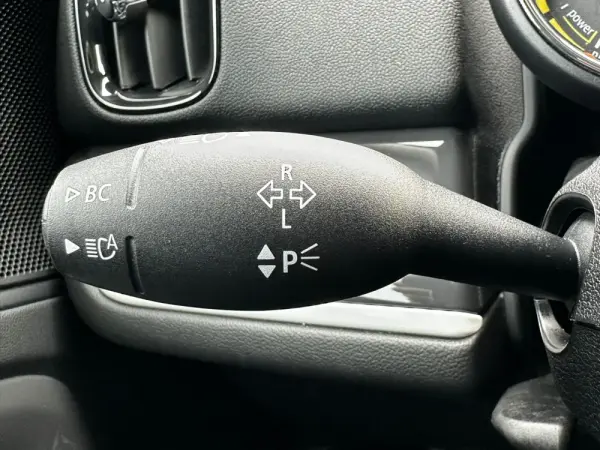 MINI Countryman Cooper SE ALL4 Auto 17