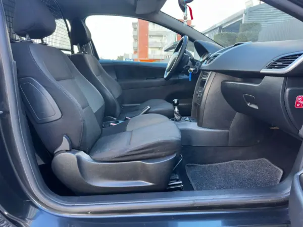 Peugeot 207 1.6 HDi Sport 20
