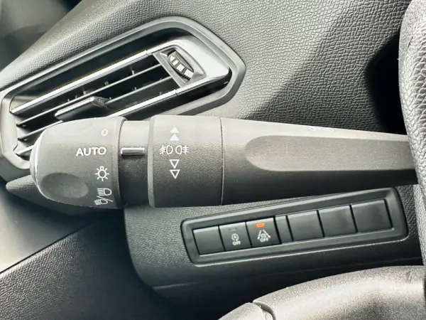 Peugeot 308 SW 1.5 BlueHDi GT Line 16