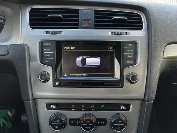 Volkswagen Golf Variant 1.6 TDi Confortline 12