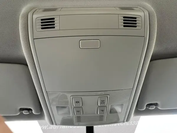 Volkswagen Golf Variant 1.6 TDi Confortline 24