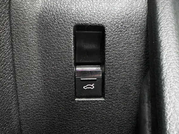 Audi e-tron 55 quattro 24