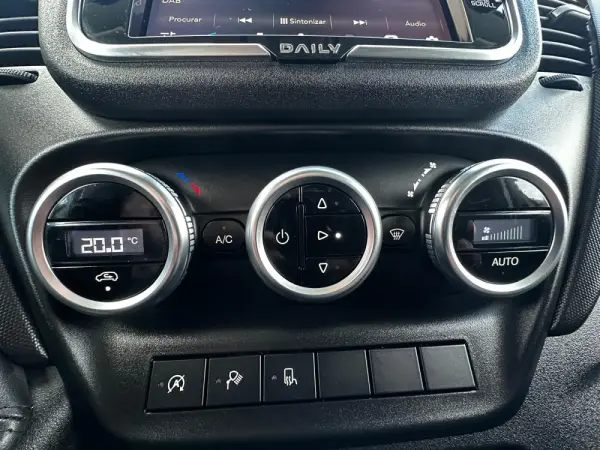 Iveco Daily Outro 12