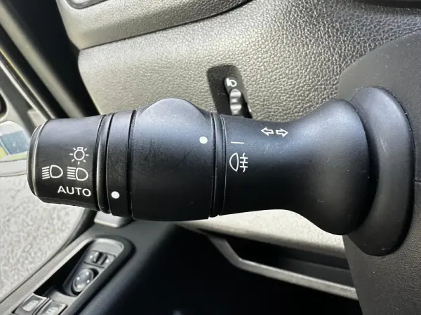 Renault Master L3H1 VA Base 18