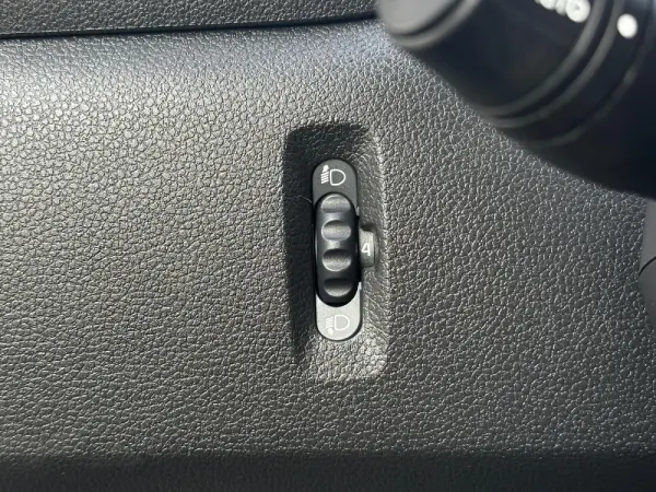 Renault Master L3H1 VA Base 20