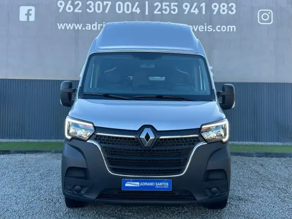 Renault Master Outro 2