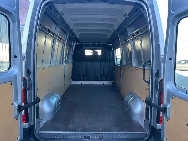 Renault Master Outro 20