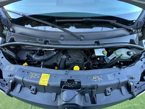 Renault Master Outro 21