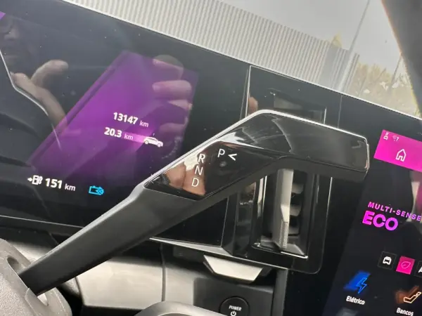 Renault Mégane E-Tech EV60 220hp optimum charge Iconic 17