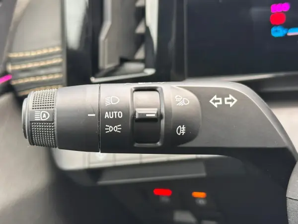 Renault Mégane E-Tech EV60 220hp optimum charge Iconic 19