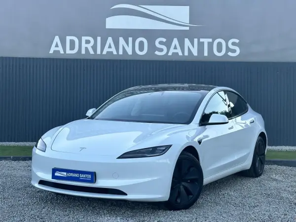 Tesla Model 3 Standard Range RWD Business 3