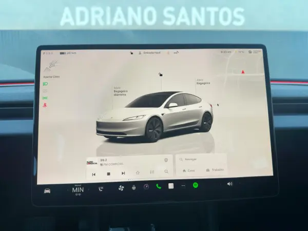 Tesla Model 3 Standard Range RWD Business 14