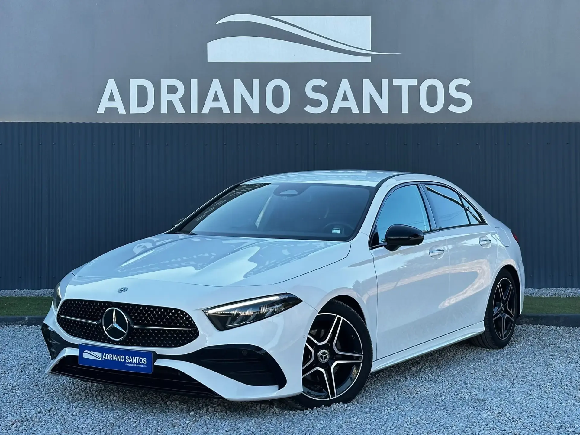 Mercedes-Benz A 180 Limousine d AMG Line Aut. 3