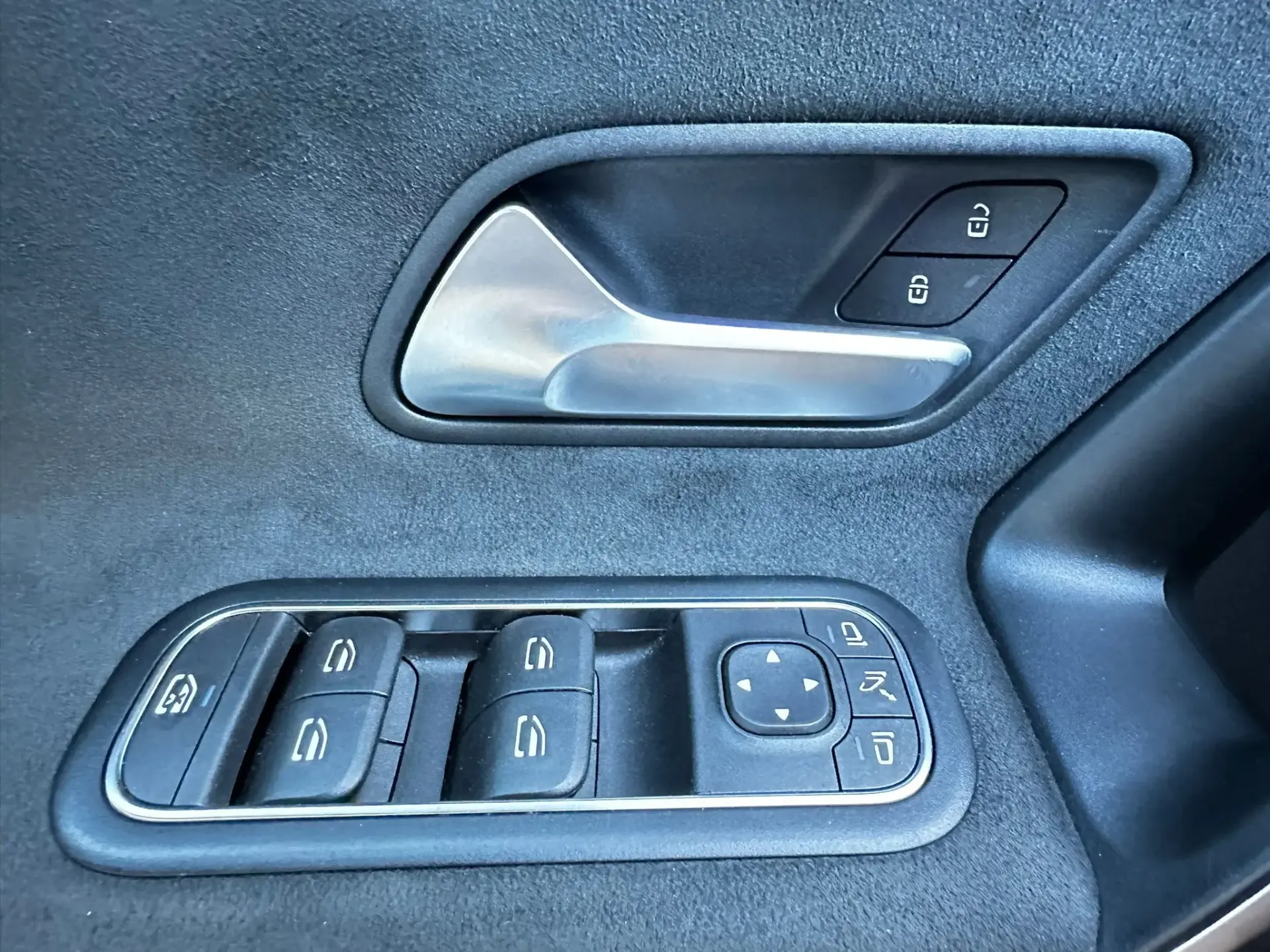 Mercedes-Benz A 180 Limousine d AMG Line Aut. 21