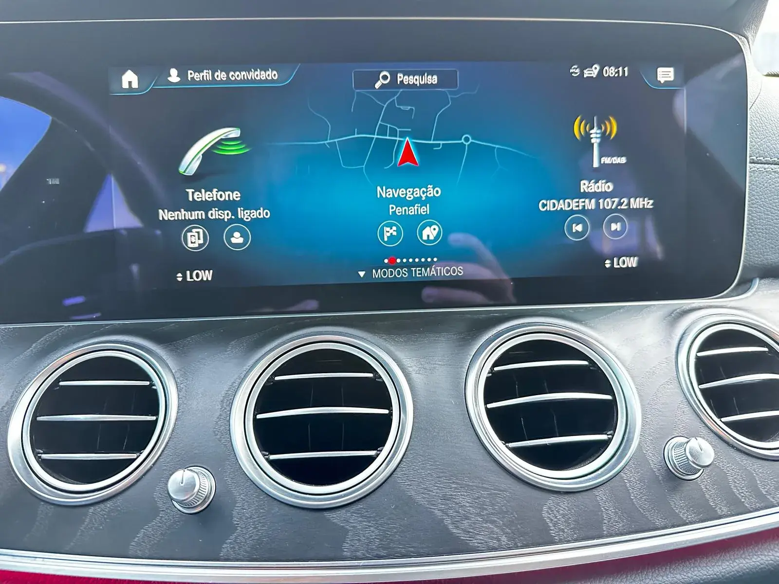 Mercedes-Benz E 300 de AMG Line 11