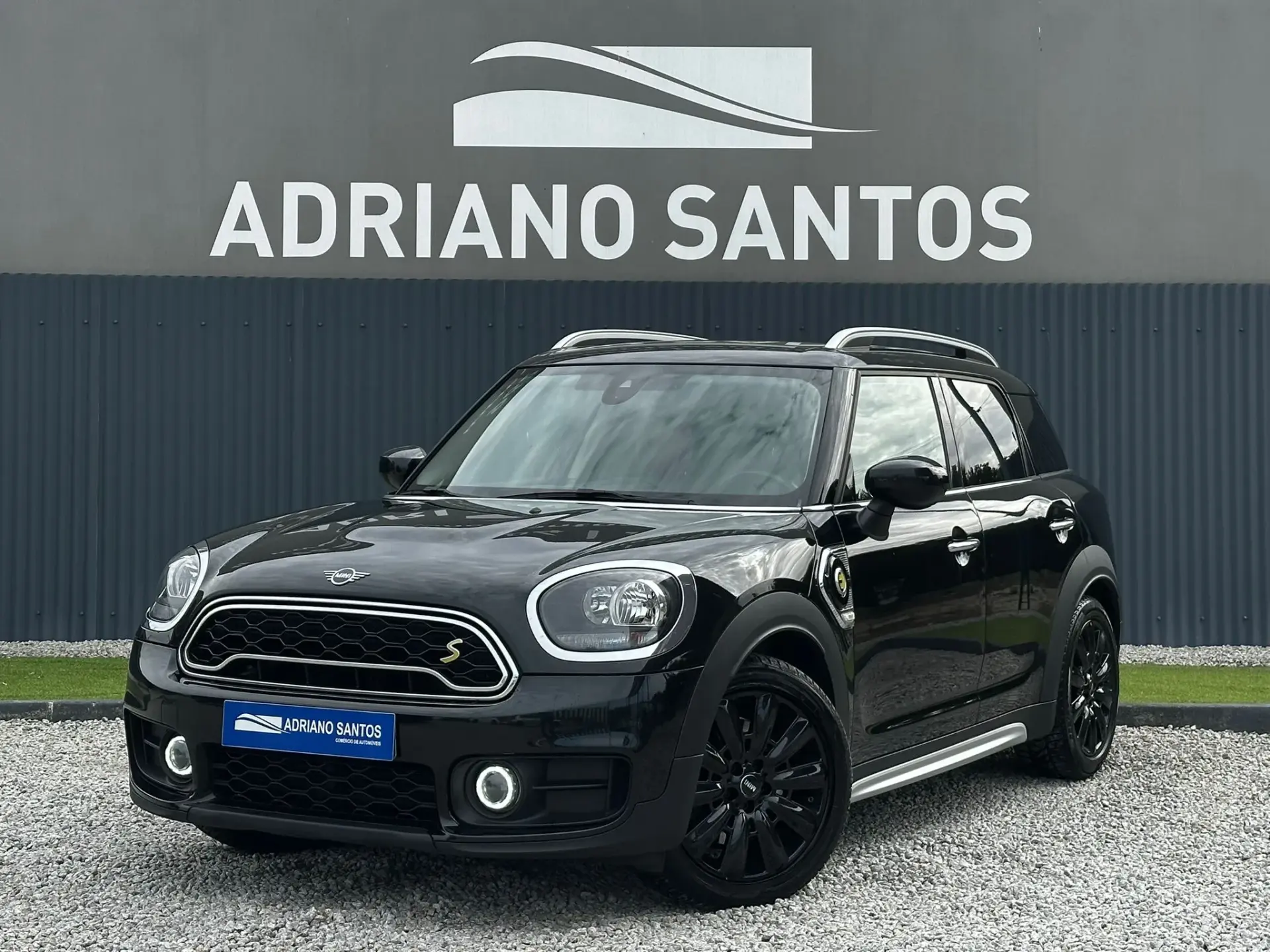 MINI Countryman Cooper SE ALL4 Auto 3