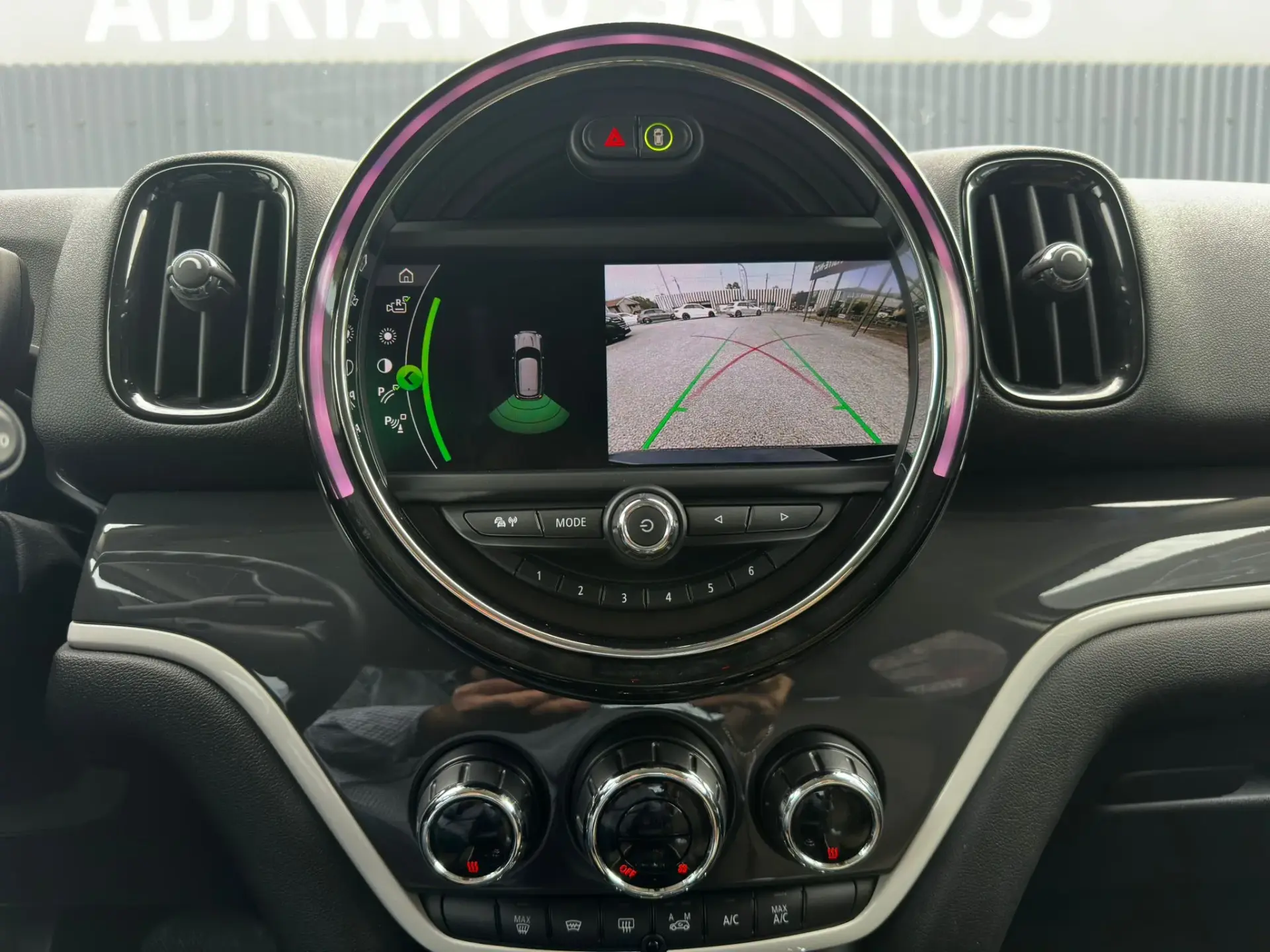 MINI Countryman Cooper SE ALL4 Auto 10