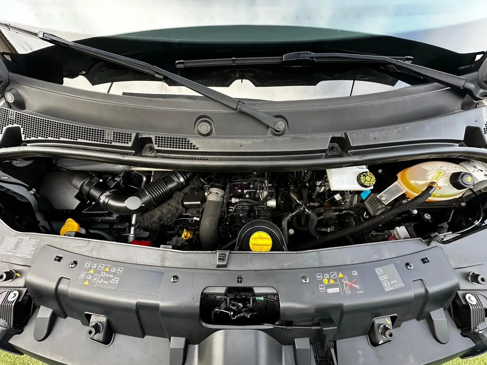 Renault Master L3H1 VA Base 25