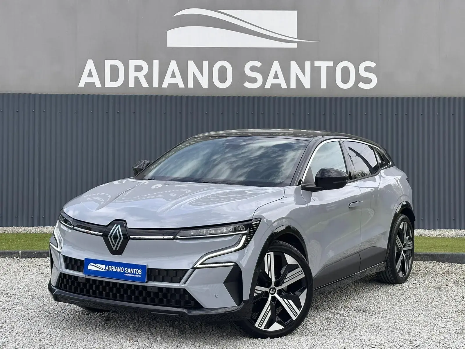 Renault Mégane E-Tech EV60 220hp optimum charge Iconic 3