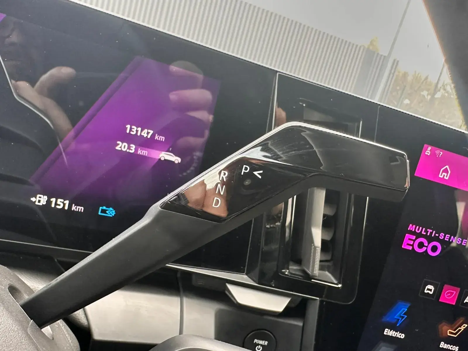 Renault Mégane E-Tech EV60 220hp optimum charge Iconic 17