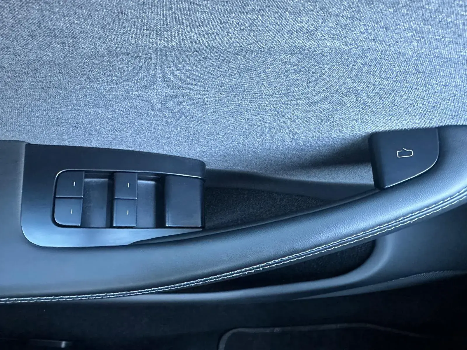 Tesla Model 3 Standard Range RWD Business 20