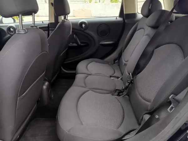 MINI Countryman Cooper D Aut. 11