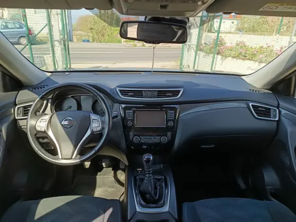 Nissan X-Trail 1.6 dCi 360 19