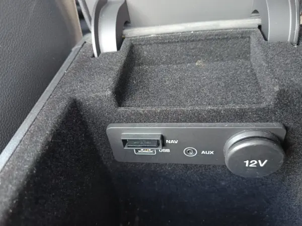 Jaguar F-Pace 2.0 i4D Prestige AWD 33