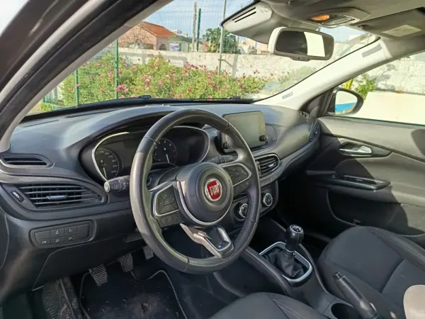 Fiat Tipo Station Wagon 1.0 GSE T3 City Life 10