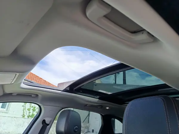 Jaguar F-Pace 2.0 i4D Prestige AWD 31