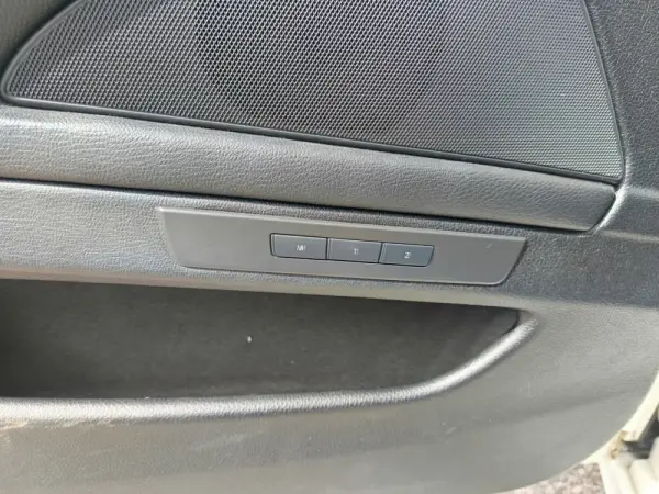 BMW 550 TOURING 3.0 M 550 D XDRIVE 22