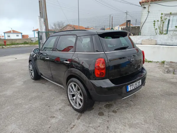 MINI Countryman Cooper D 4