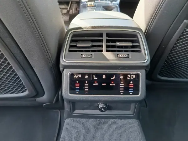 Audi A6 50 TFSIe quattro S tronic 30