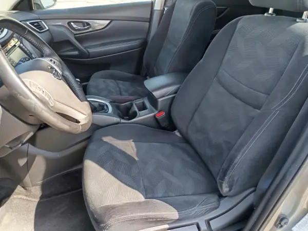 Nissan X-Trail 1.6 dCi 360 9