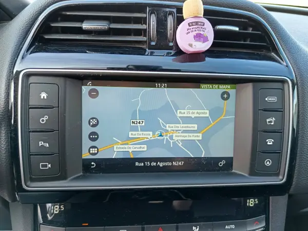 Jaguar F-Pace 2.0 i4D Prestige AWD 34