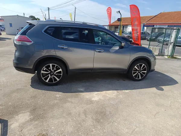 Nissan X-Trail 1.6 dCi 360 6