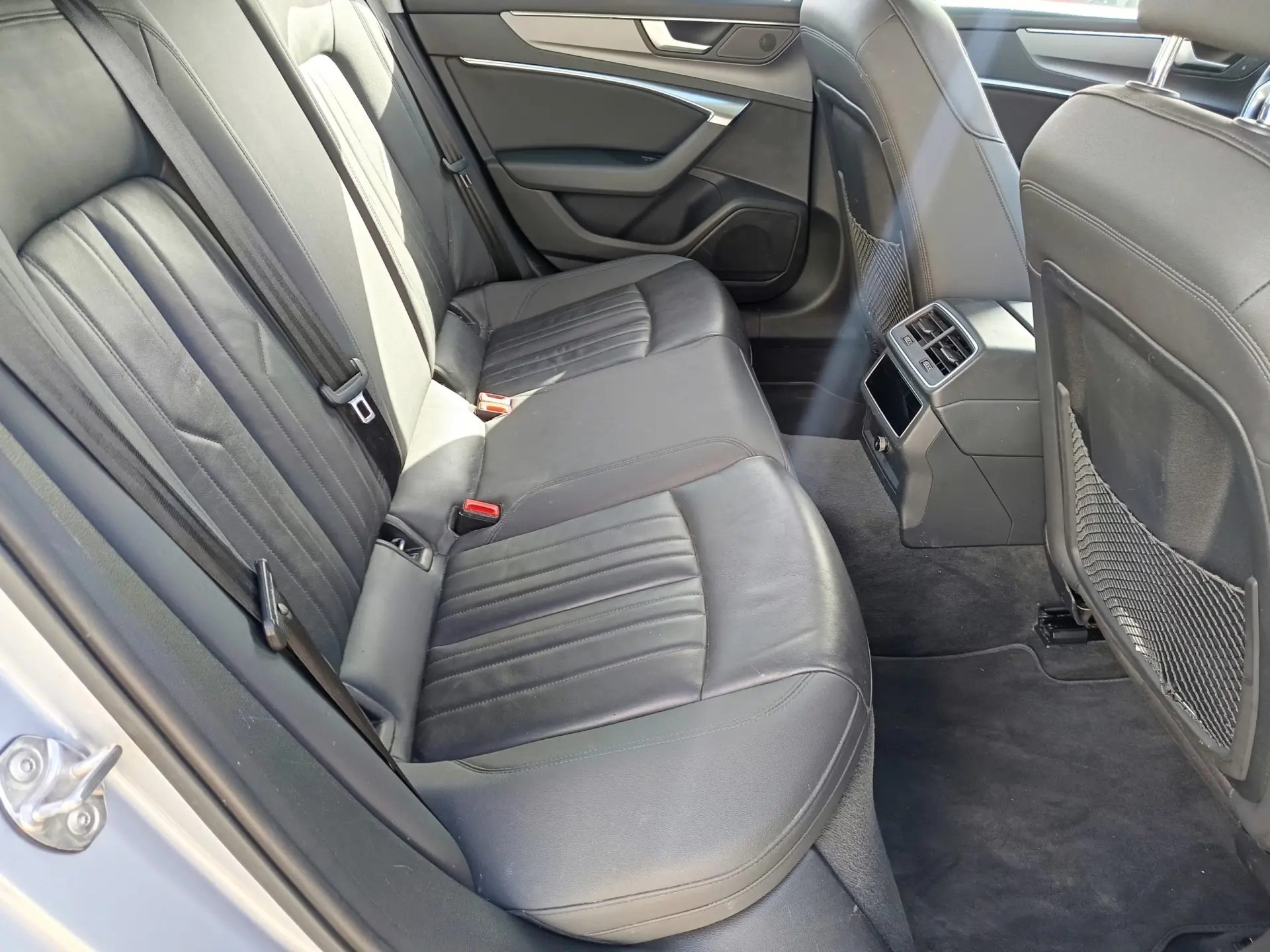 Audi A6 50 TFSIe quattro S tronic 15