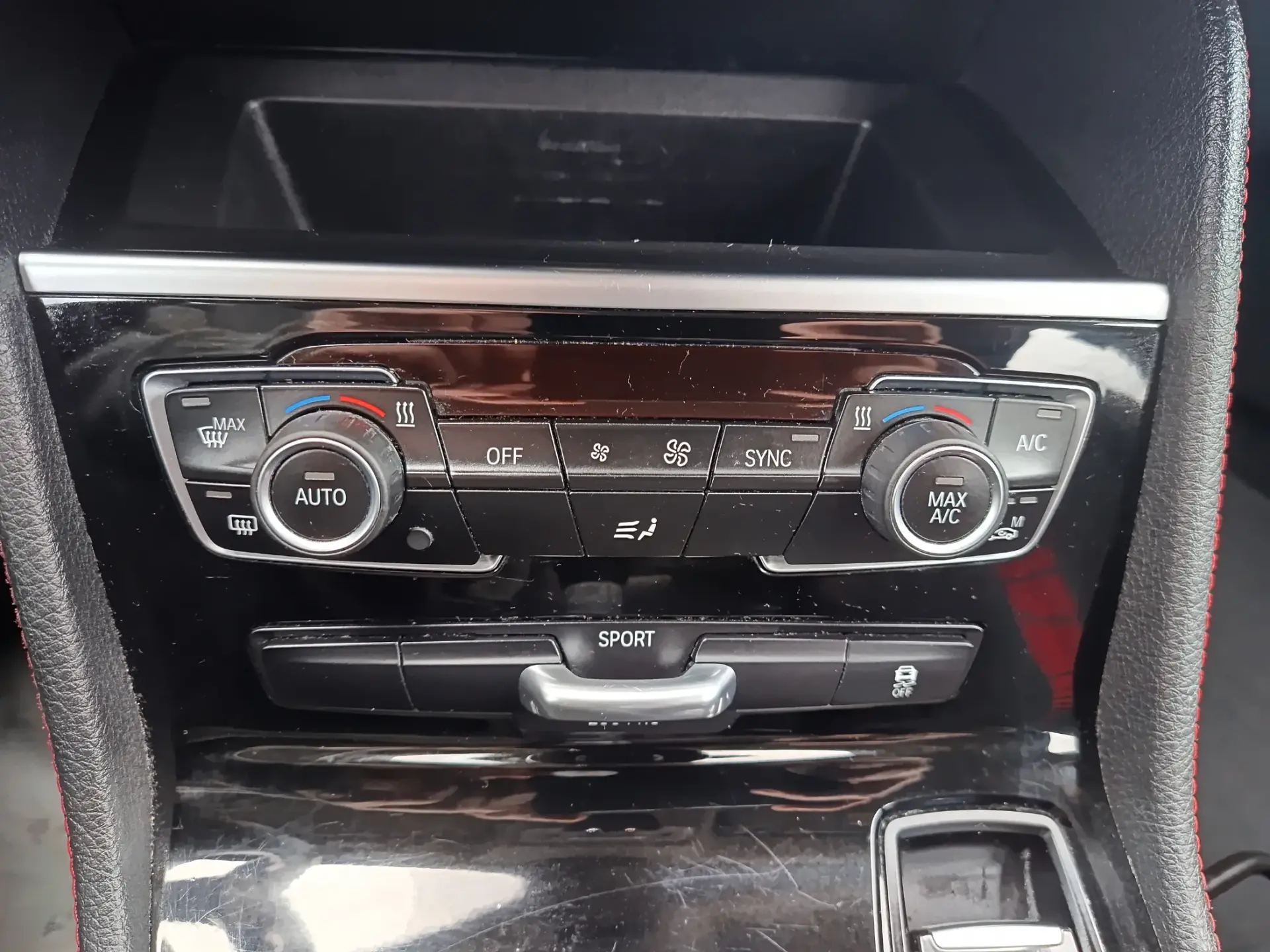 BMW 218 Active Tourer i Sport Line 25