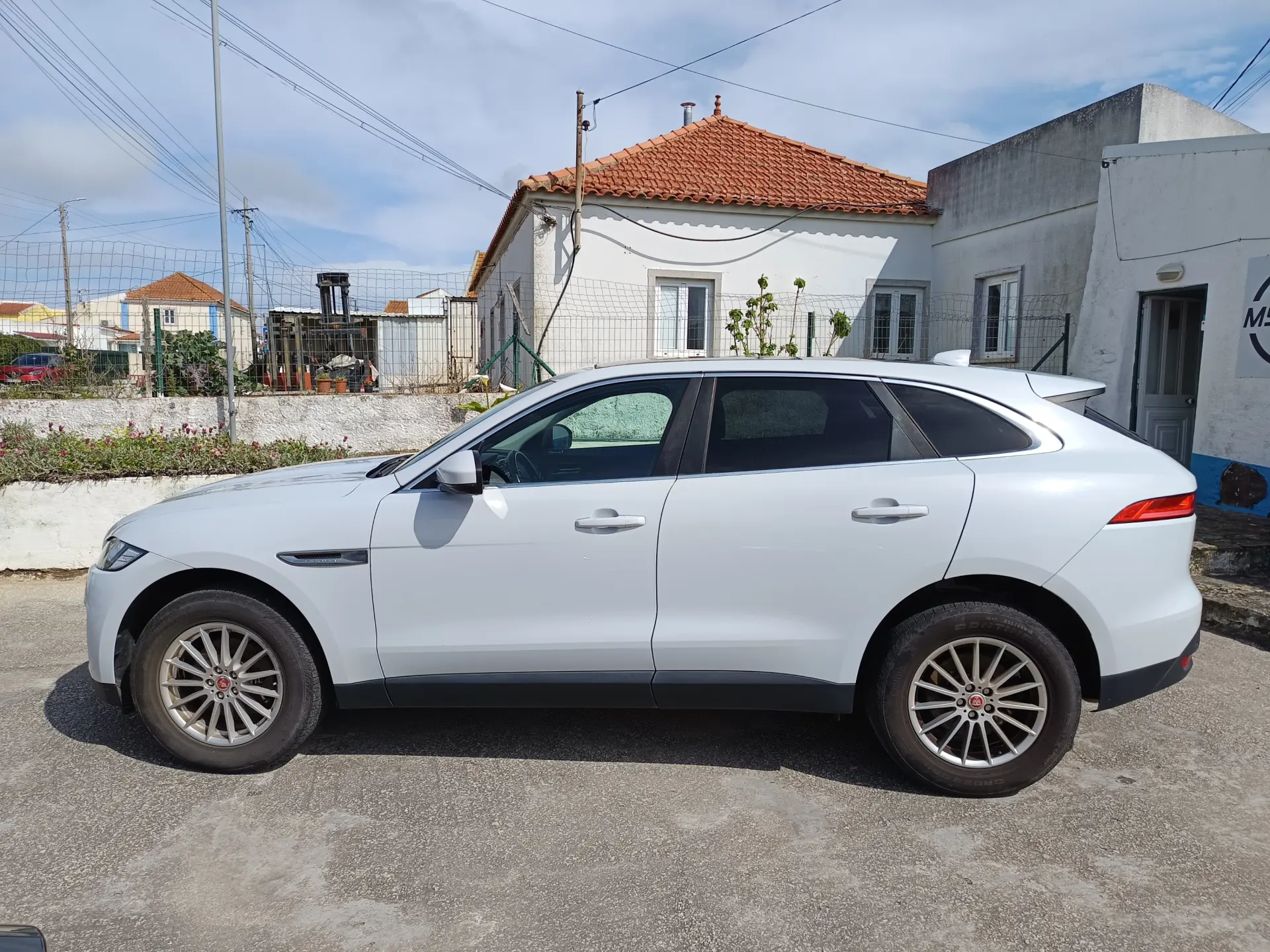 Jaguar F-Pace 2.0 i4D Prestige AWD 2