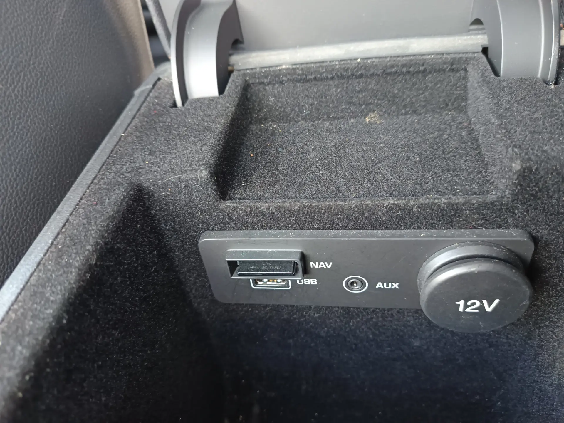 Jaguar F-Pace 2.0 i4D Prestige AWD 33