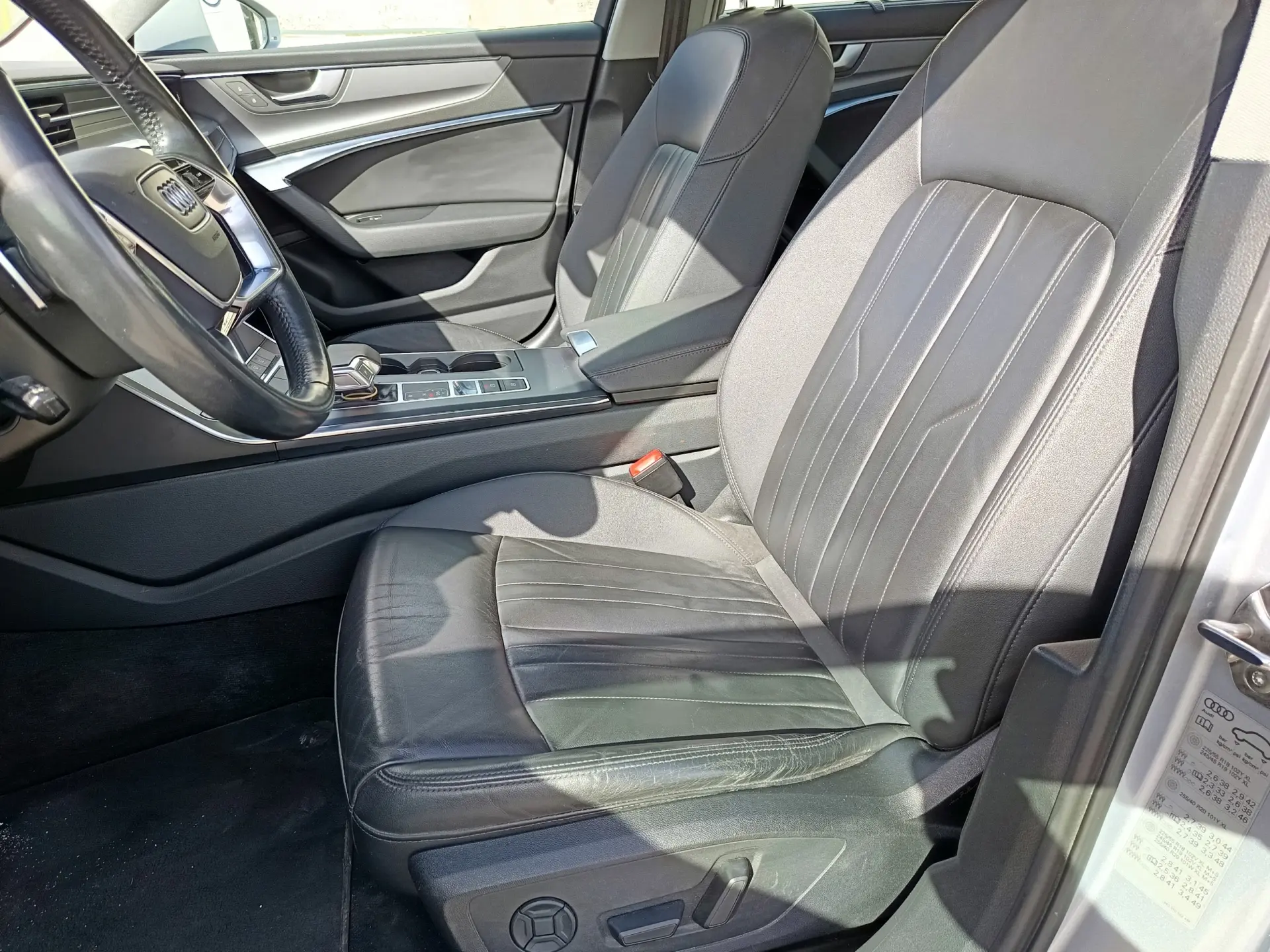 Audi A6 50 TFSIe quattro S tronic 10