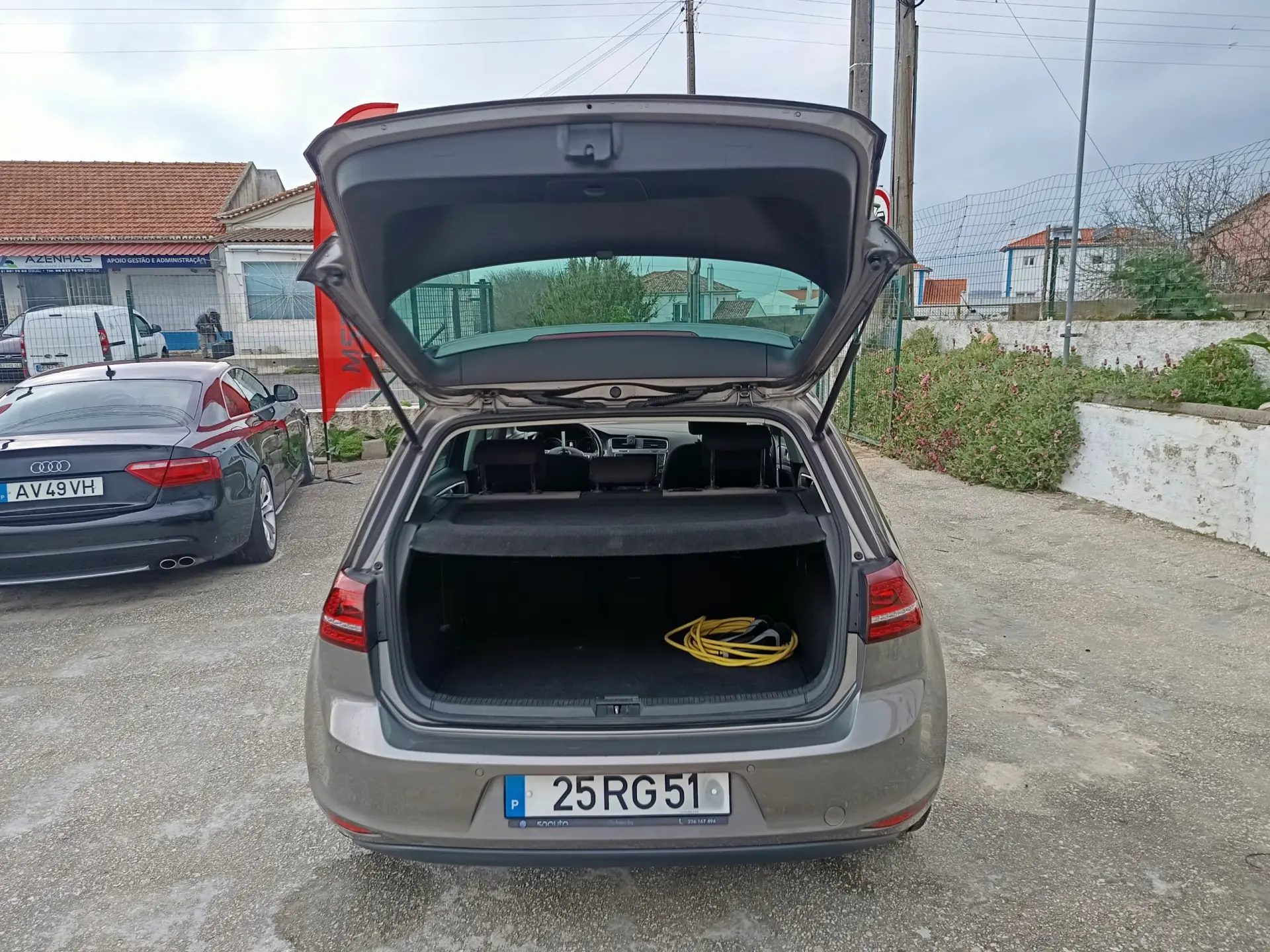 Volkswagen e-Golf AC/DC 12